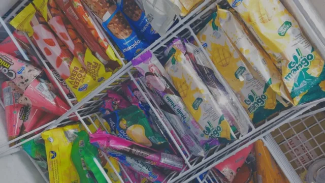 es krim di indomaret